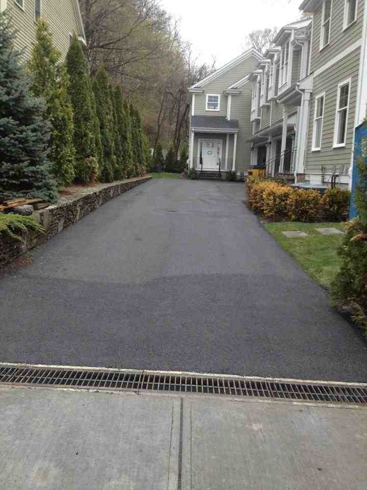 Your Guide to the Best Driveway Contractors